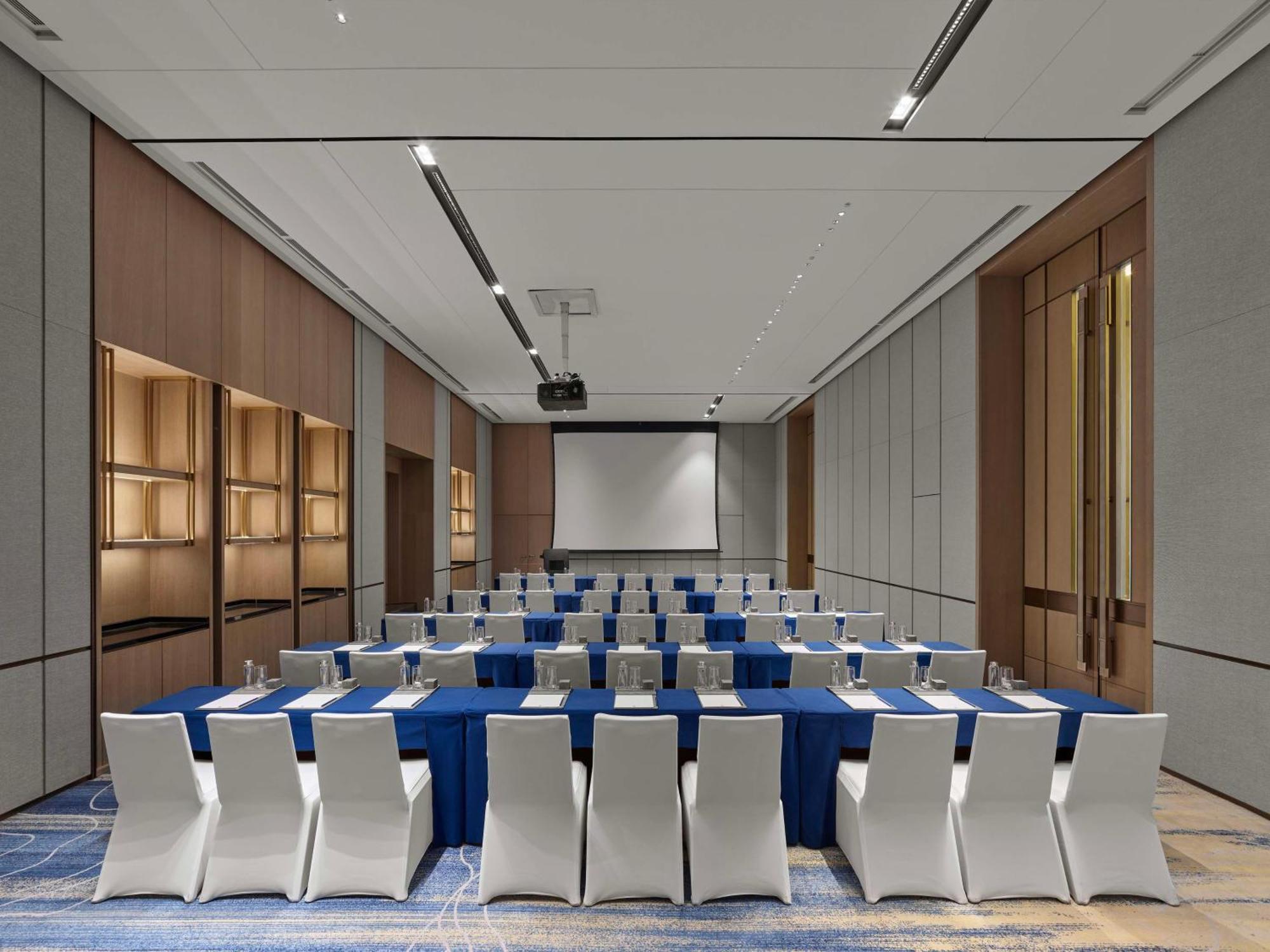 Doubletree By Hilton Chengdu Riverside - Close To Panda Base And Chengdu East Railway Dış mekan fotoğraf